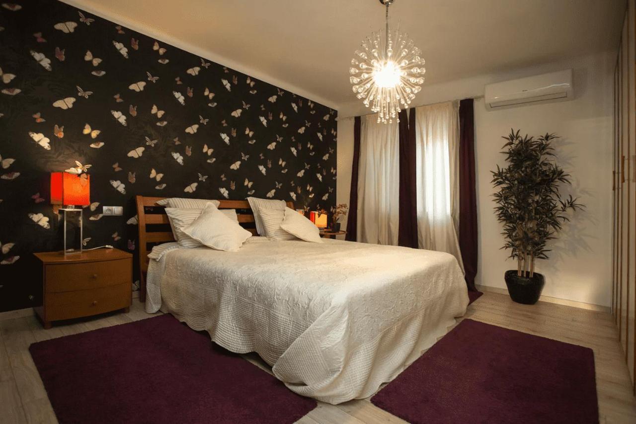 Beach Apartment Butterfly With Sea View Сплит Екстериор снимка